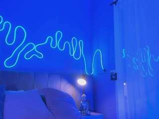 sofly-s camsoda stream image