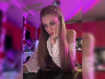 theadebuenoo bongacams stream image