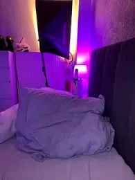 _MelinaCurves_ stripchat stream image