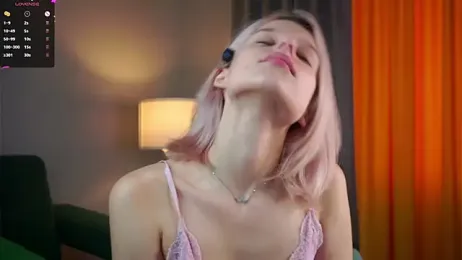 RexanneHatt stripchat stream image