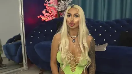 GoldenAmber stripchat stream image