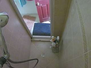 voyeurcam-baileybase-shower camsoda stream image