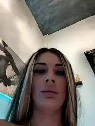 IsabellaEtthan stripchat stream image