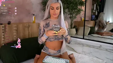 Serene_Sophiex stripchat stream image