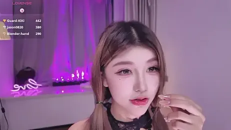 Kiki--2025 stripchat stream image