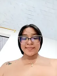 -VICKKY stripchat stream image