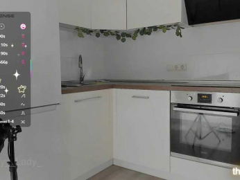 LuckyLady01 bongacams stream image