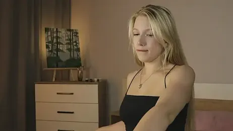 AliceLebel stripchat stream image