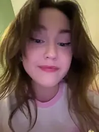 Peachy_Dream stripchat stream image