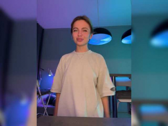 Nataliecroys bongacams stream image