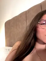 AmelieLaurent_ stripchat stream image