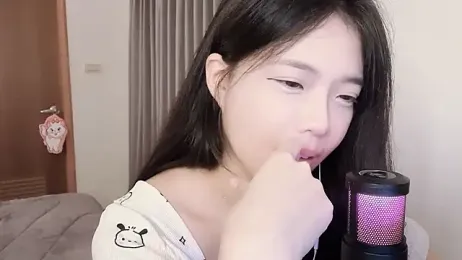 Qaz42799 stripchat stream image