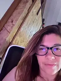 Lina_lou4 stripchat stream image