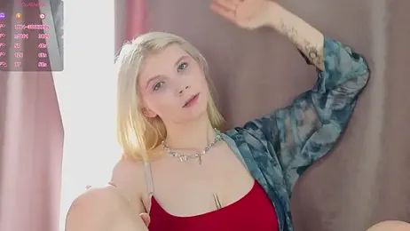 DaisyElmers stripchat stream image