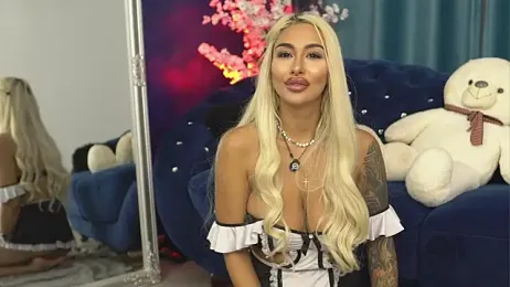 GoldenAmber stripchat stream image