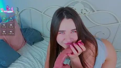 KateBleare stripchat stream image