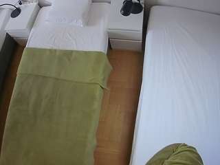 voyeurcam-julmodels-bed-5 camsoda stream image