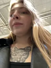 Sunny___Bunny stripchat stream image