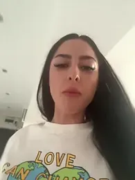 ChloeDevine stripchat stream image