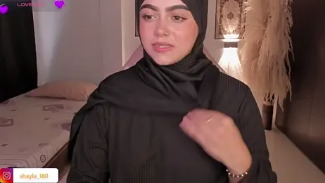 shayla_18 stripchat stream image