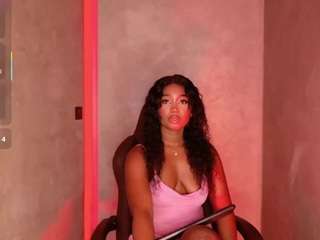 alison-mooon camsoda stream image