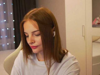 AliceCost bongacams stream image