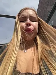 Liza_risky stripchat stream image