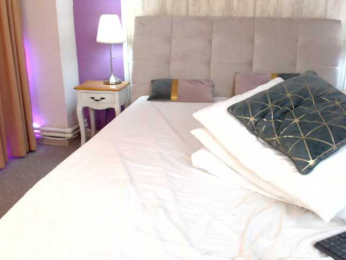 XKimoraX bongacams stream image