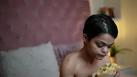 MaiaMini stripchat stream image