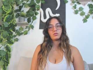 nataliepeterson camsoda stream image