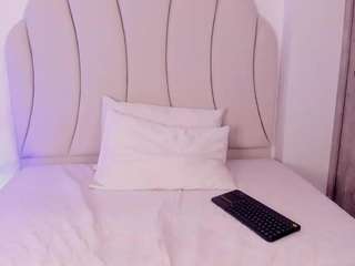 kaity-layne camsoda stream image