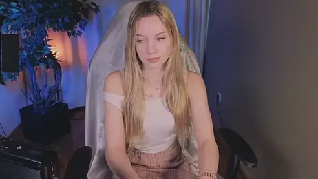 katt__y stripchat stream image