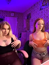 Radiants_two stripchat stream image