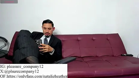 pleasurecompany3 stripchat stream image