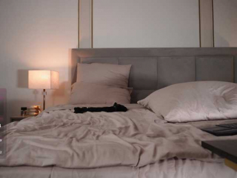 Eseniyavl bongacams stream image