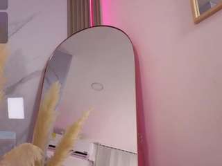 chlooee camsoda stream image