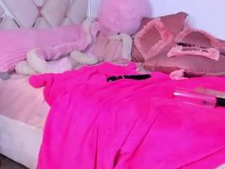 vaiolett-coleman camsoda stream image