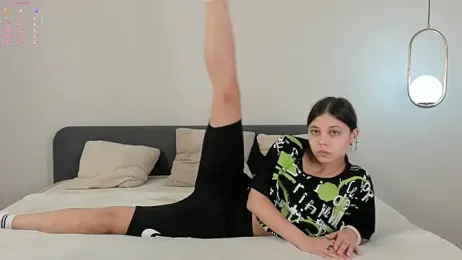 DarelleFare stripchat stream image