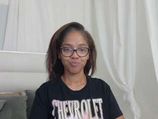 prettyjess camsoda stream image