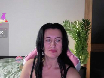 monica-blackk bongacams stream image