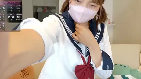 SUZU_ stripchat stream image