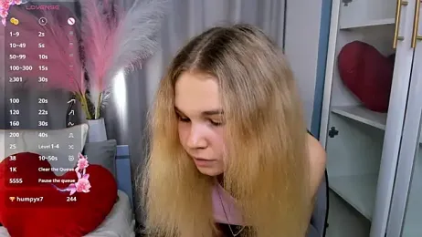 OdetteHarwick stripchat stream image