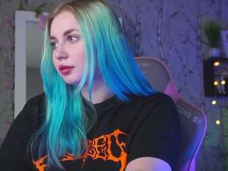 moon-valkyriie camsoda stream image