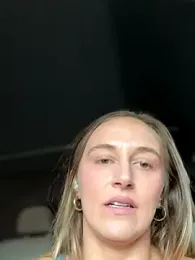 lunagirl13 stripchat stream image