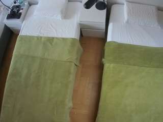 voyeurcam-julmodels-bed-5 camsoda stream image