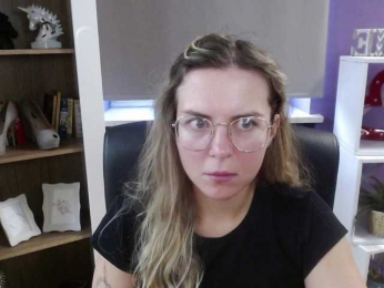 Soft-Zoey bongacams stream image