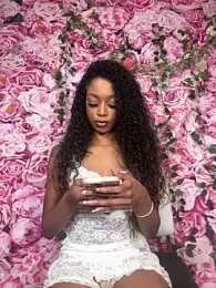 mismialove stripchat stream image