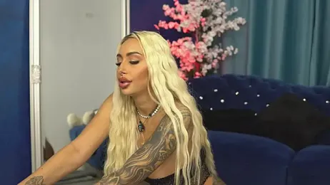 GoldenAmber stripchat stream image