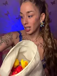 Chachou000 stripchat stream image