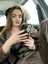 Night_dreams stripchat stream image